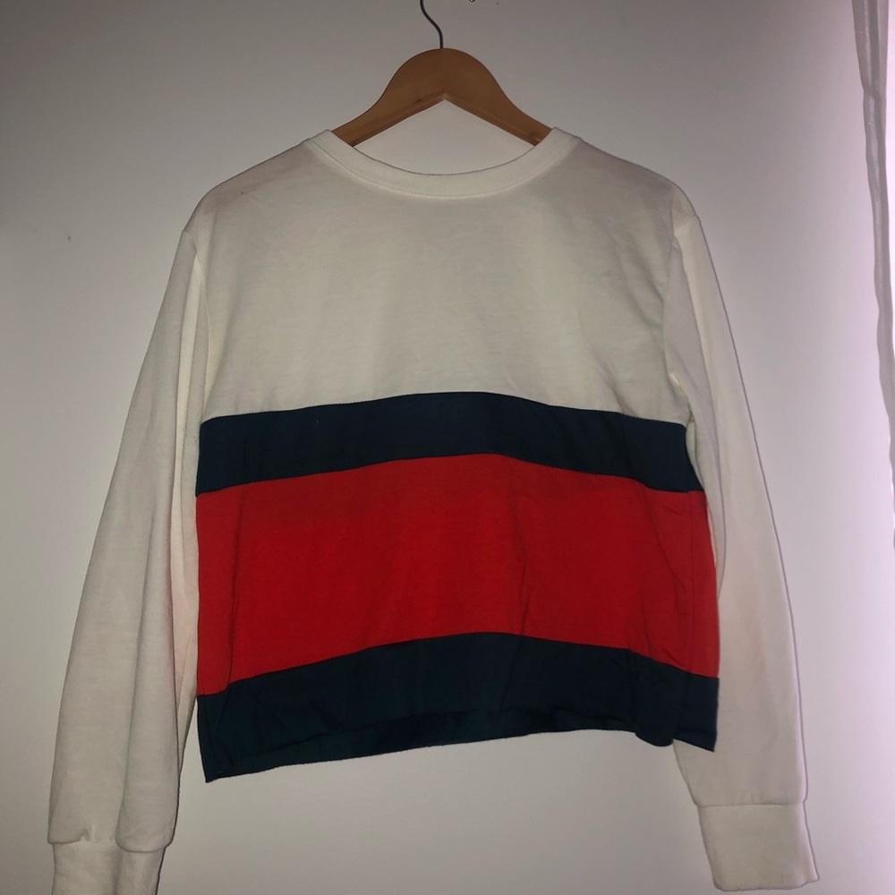 Long sleeve white crop top w/ blue and red stripes